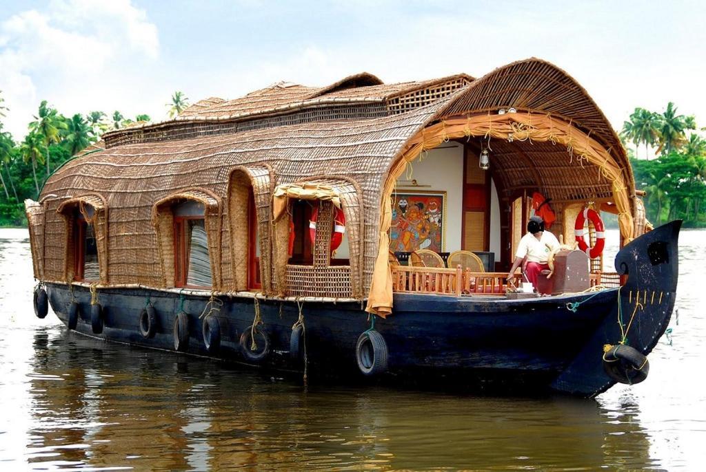 Golden Beach Home Stay Alappuzha Kültér fotó